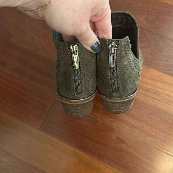 Vince Camuto Booties - Picture 4 of 9